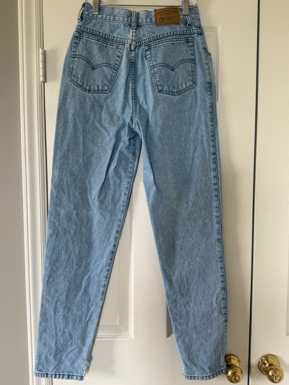 Vintage Levi’s 900 Series Light Wash Denim Jeans size 24 - Picture 7 of 9